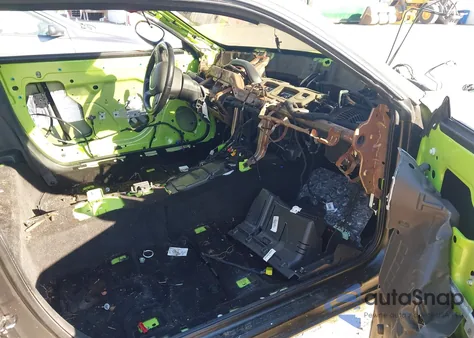 2015 Dodge Challenger R/T Scat Pack z USA, uszkodzony, nr VIN 2C3CDZFJ2FH809532